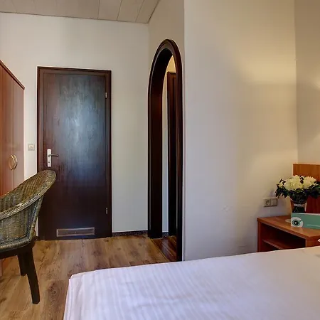 Hotel Trip Blankenburg 3*